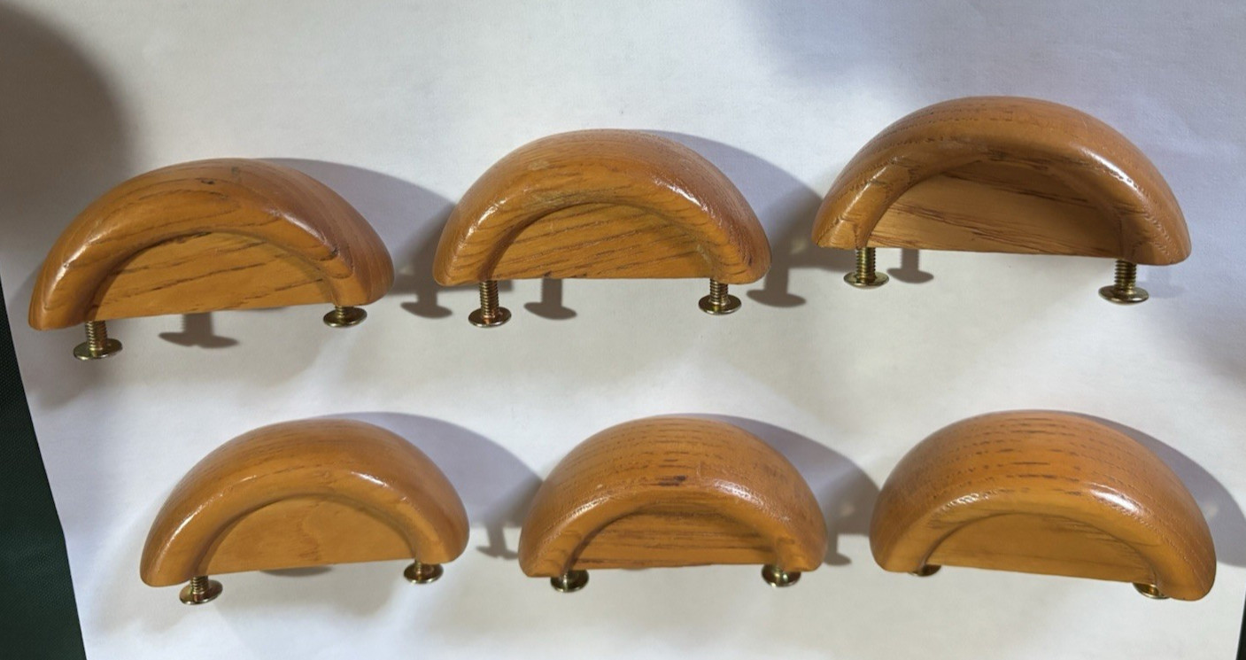 LOT OF 6 HALF CIRCLE WOOD DRAWER PULLS WITH SCREWS & MOUNTING INSTRUCTIONS