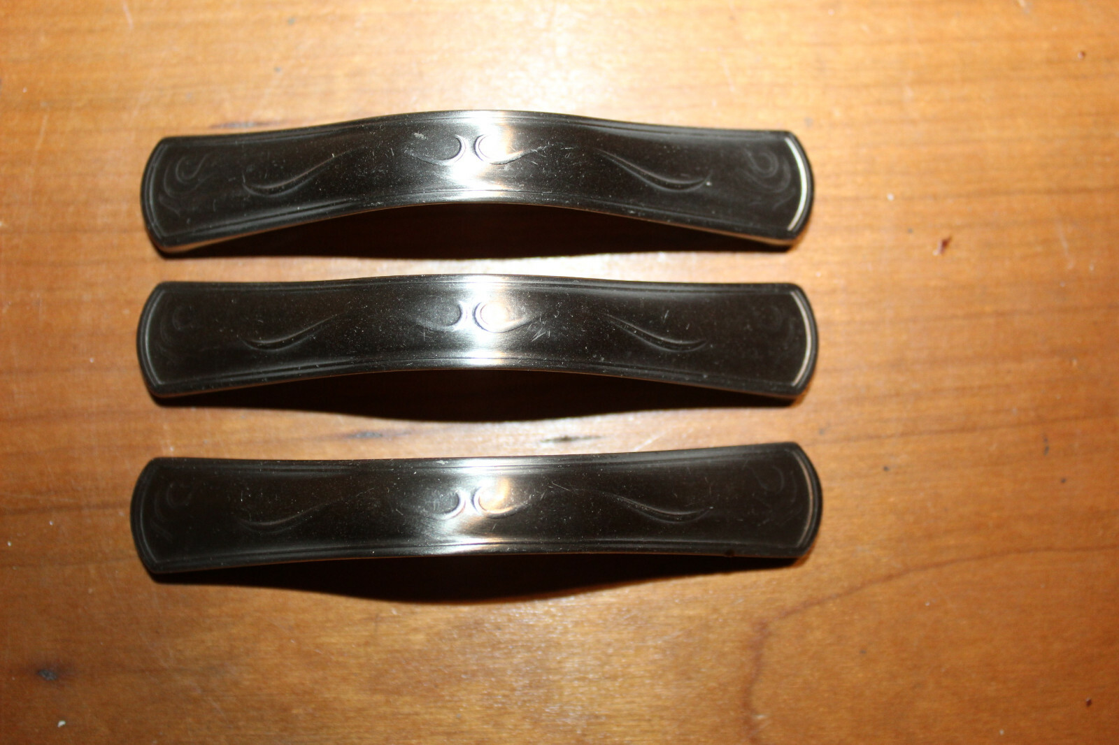Lot of 3 NOS Brushed Aluminum Modern Drawer Pulls N-2