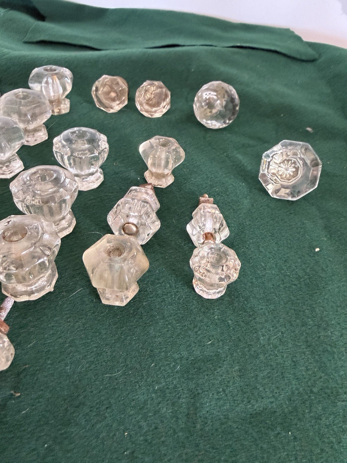 26 Assorted Antique Clear, Black, Purple Glass Drawer Pulls 2 Floral, 3 Faceted