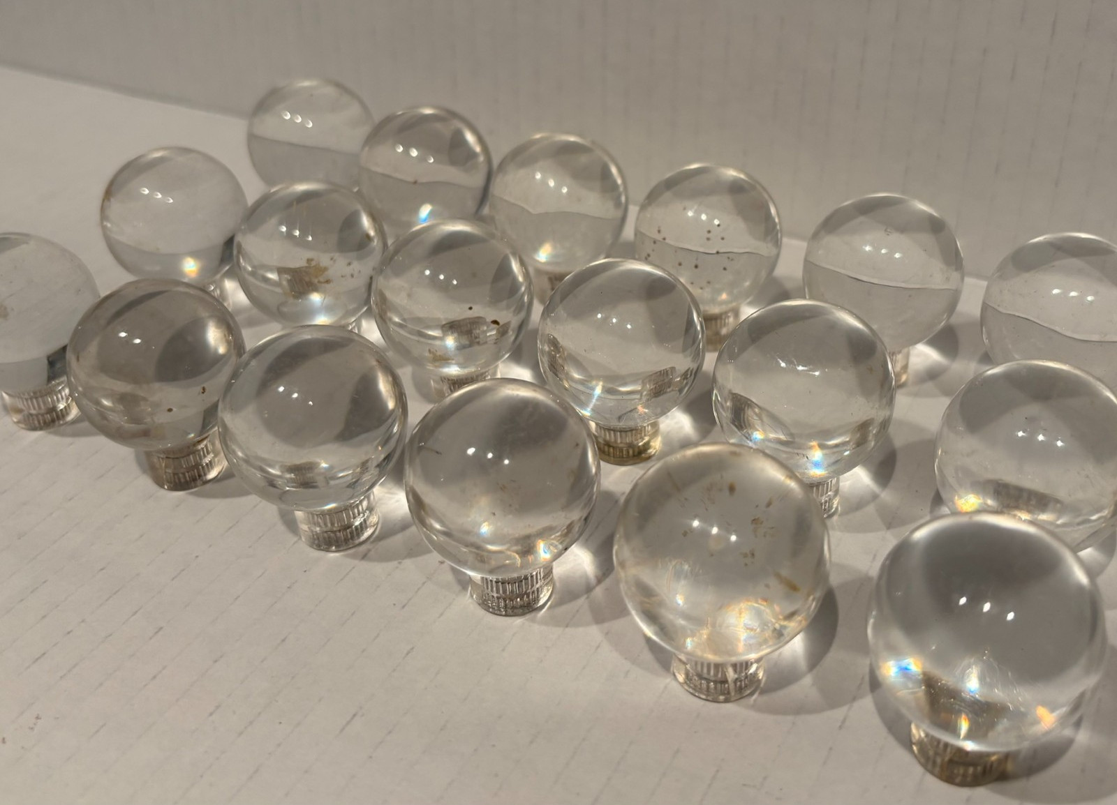 VTG LUCITE BALL DRAWER KNOBS LOT 18, MID CENTURY, SARASOTA TEAR DOWN, 1.5″ 1970′