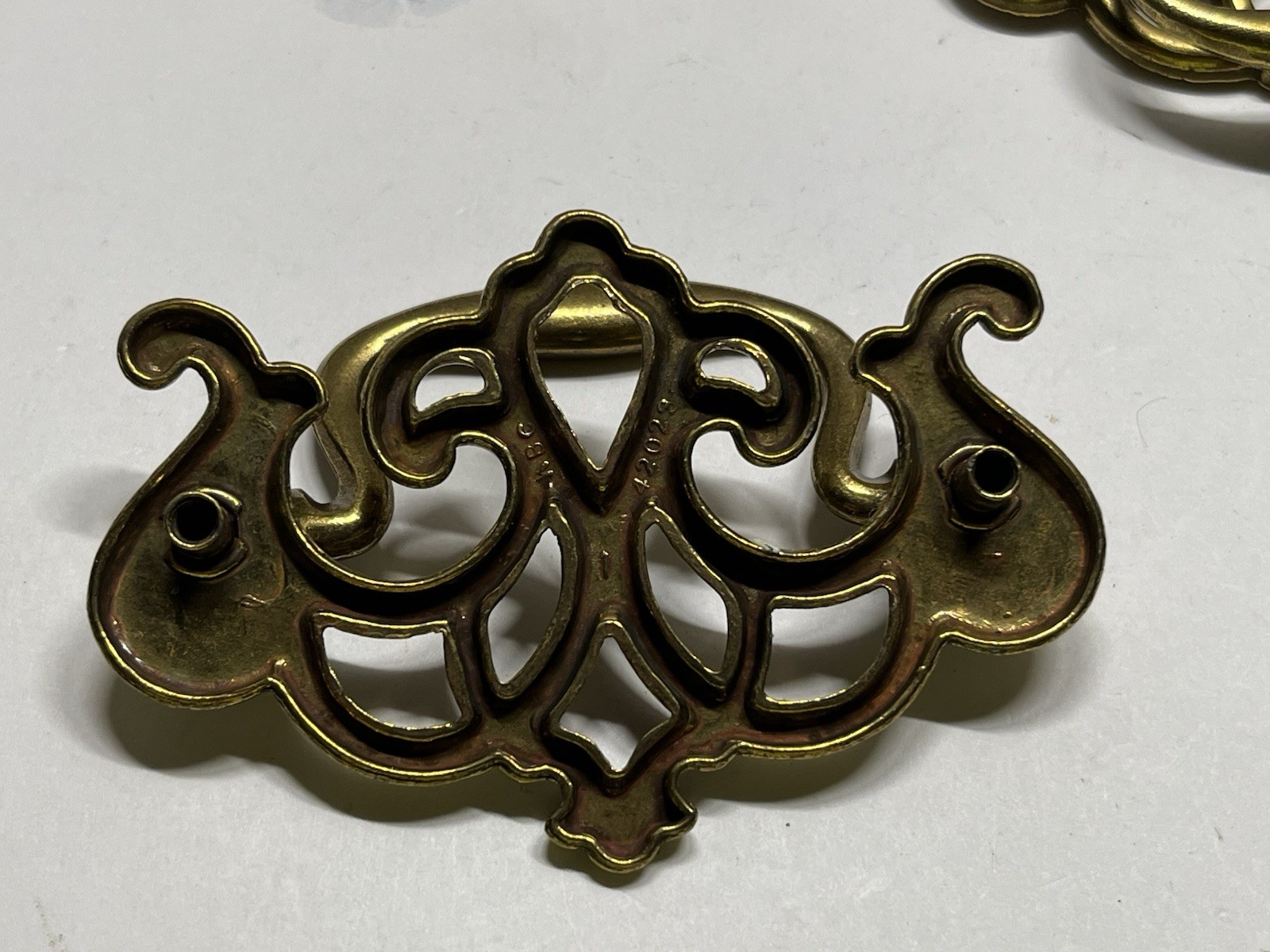 Vintage Lot (11) NOS KBC Brass Plated Chippendale/Batwing Style Drop Bail Pulls