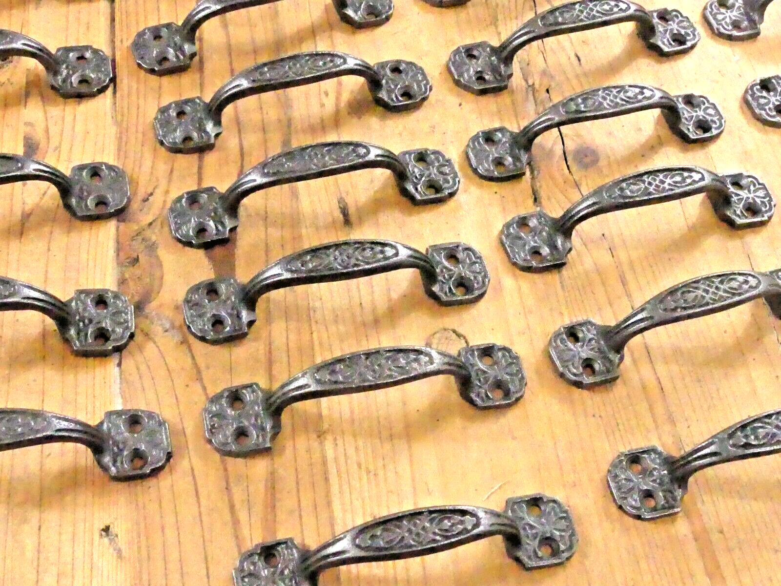 25 Small Drawer Pulls 4 1/4″ Window Antique Vintage Style Ornate Cast Iron Grasp