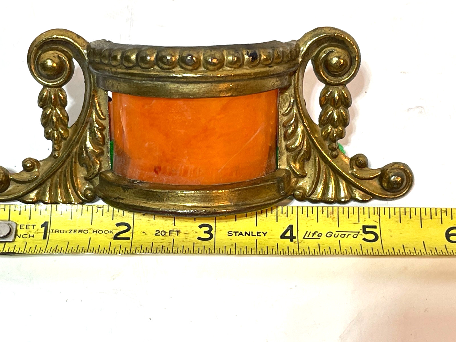 ANTIQUE SET OF FOUR BRASS / BAKELIGHT BUTTERSCOTCH DRESSER HANDLES