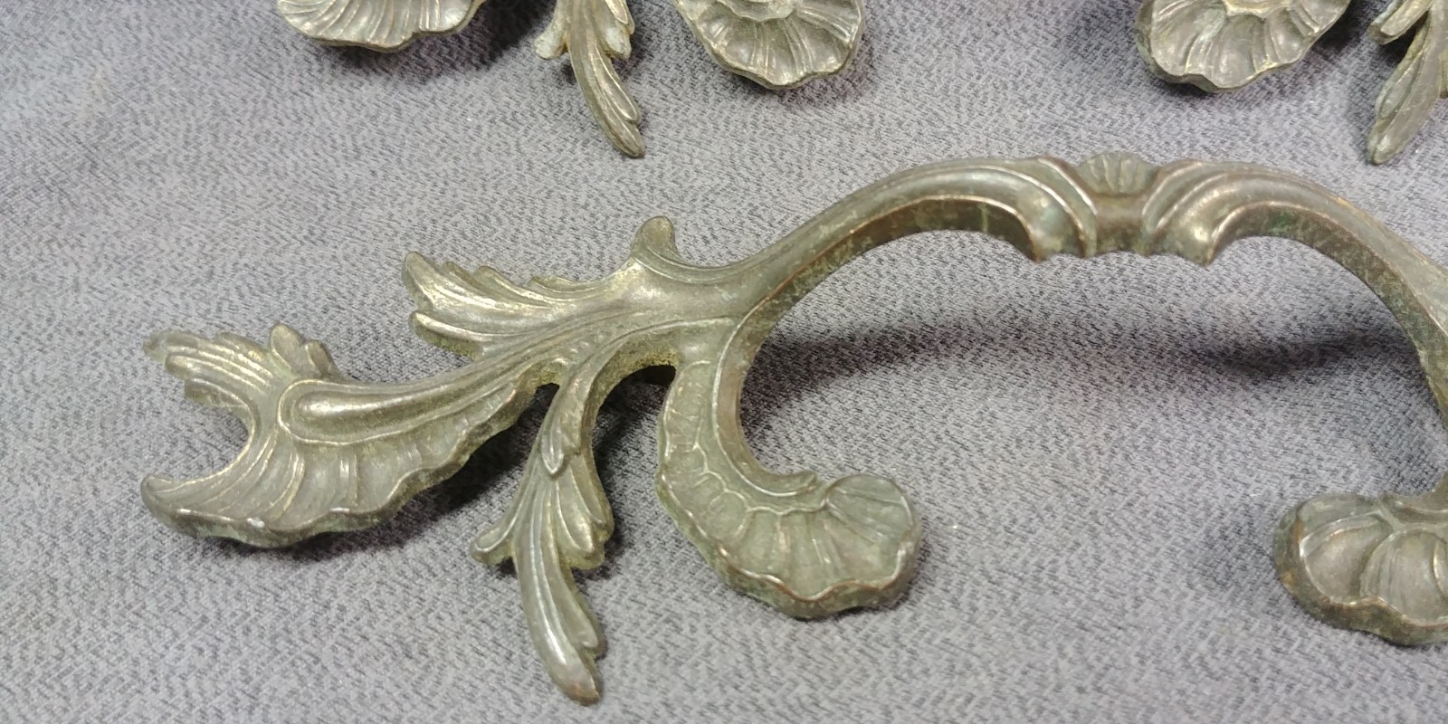 3 Match Set Cast French Provincial Handle Drawer Pull Hardware Vintage Lot 8″