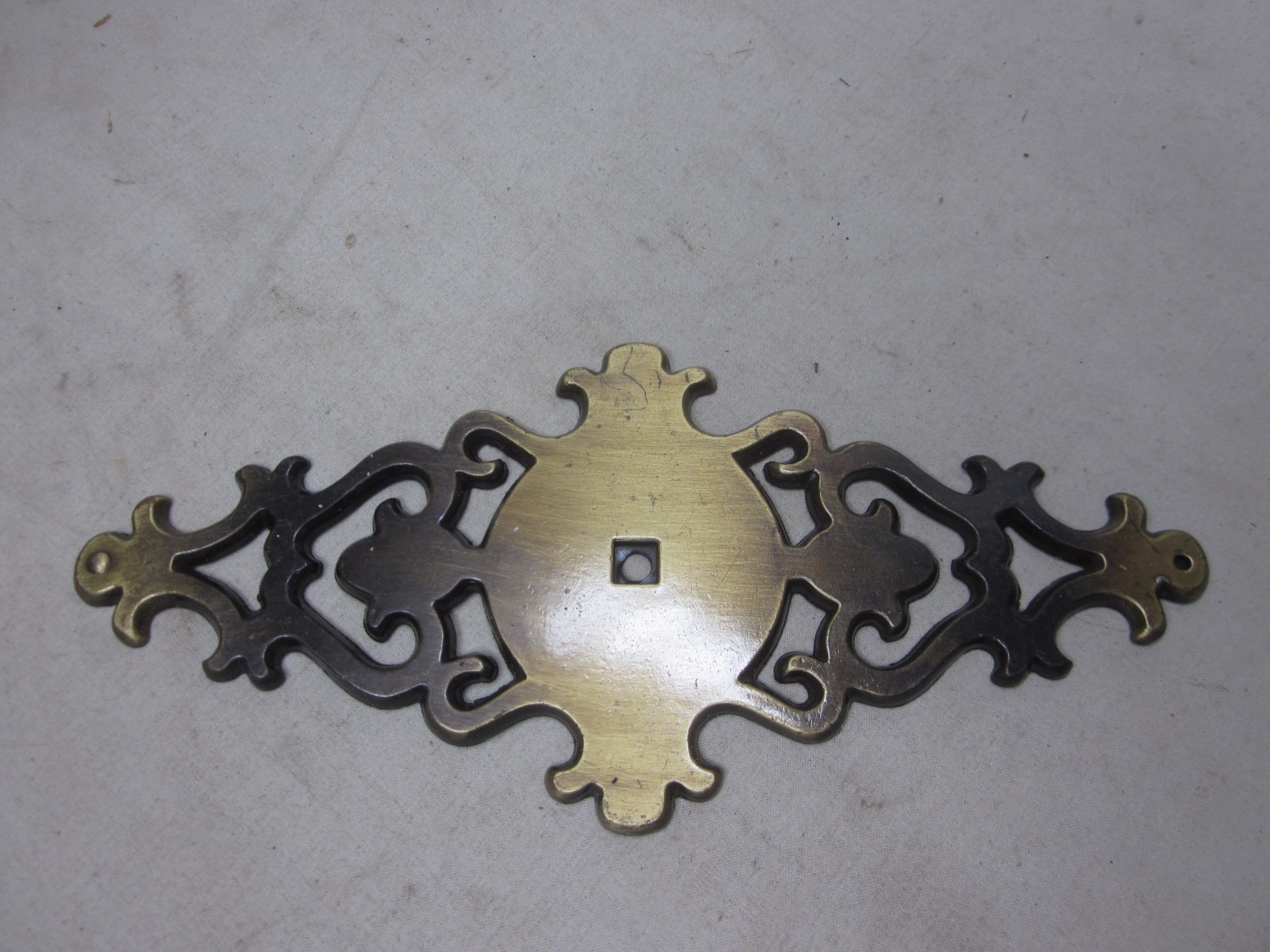 9 vintage 704-1 PAT NO D 207 700 Amerock back plate lot drawer pull backings
