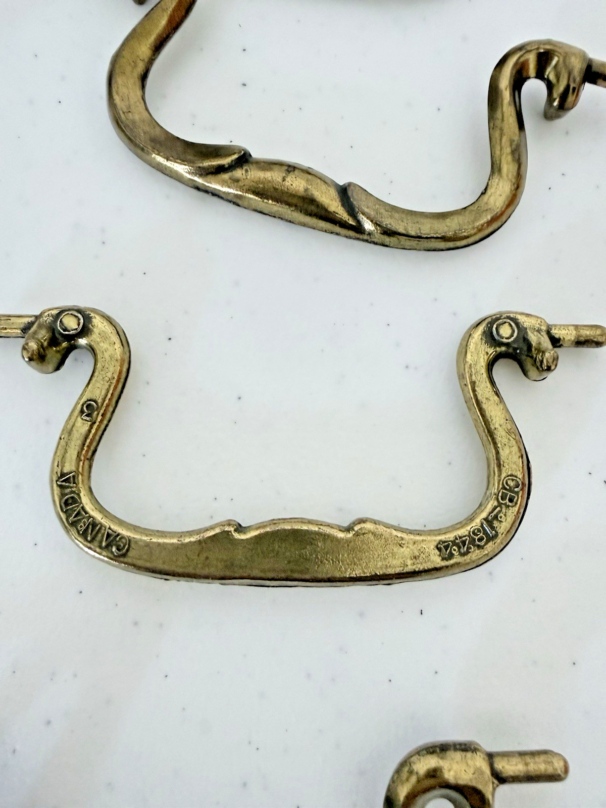 Set of 10 Swan Neck Brass Drawer Pulls with 2 Extra Screws Canada CB-1844