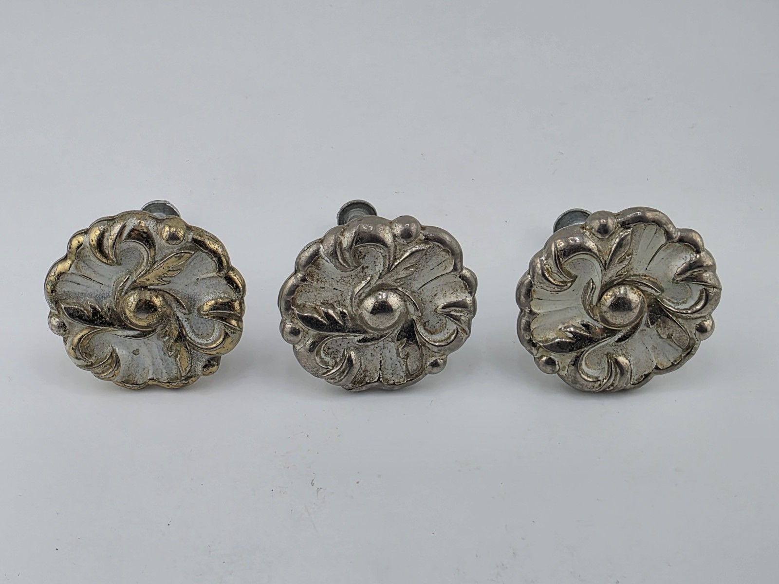 Vtg 1960 Floral Drawer Pull Door Knobs (3) 2 White/Silver Tone, 1 Gold Tone