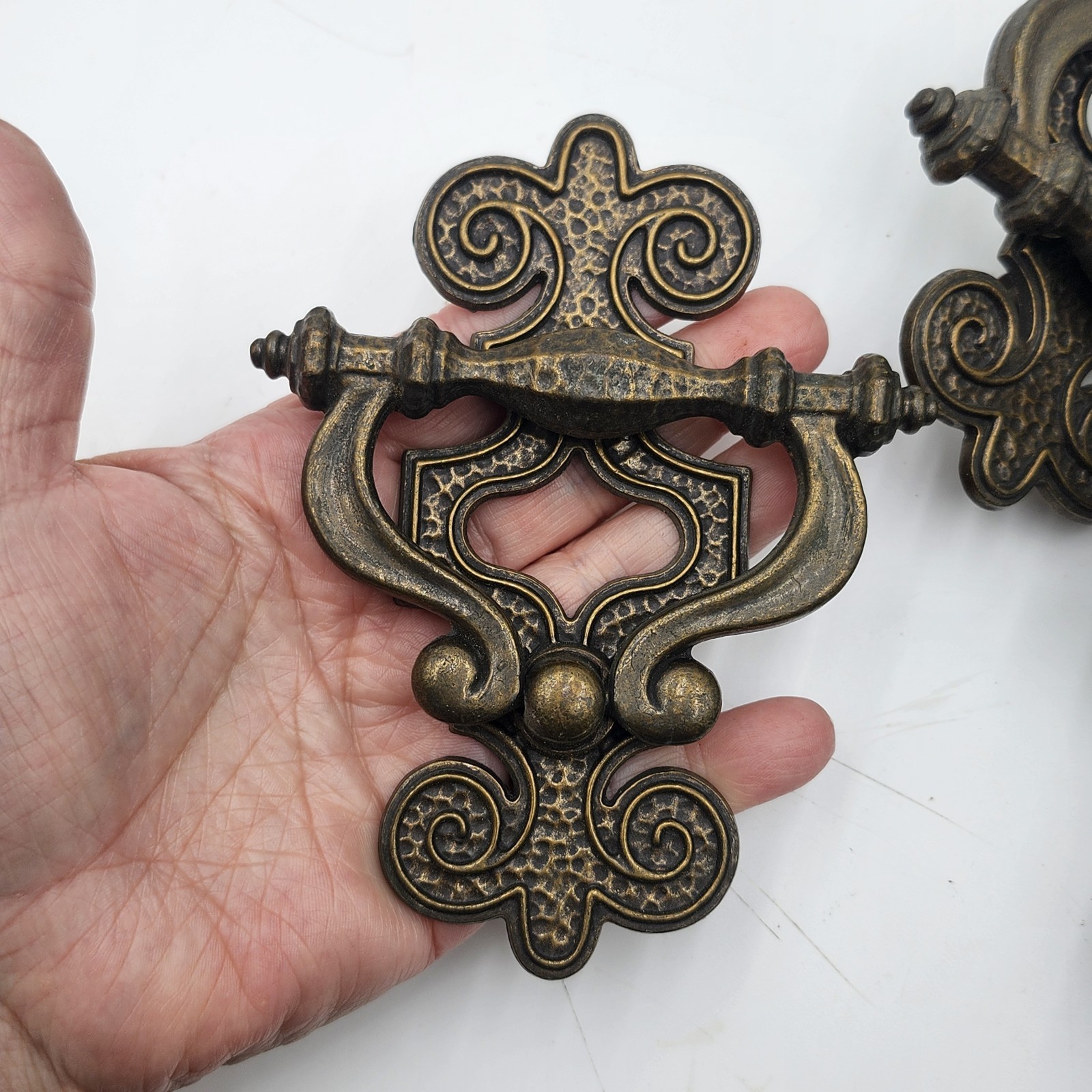 4 Brass Celtic Moorish Drawer Bail Cabinet Door Ring Pull Handle & Backplate