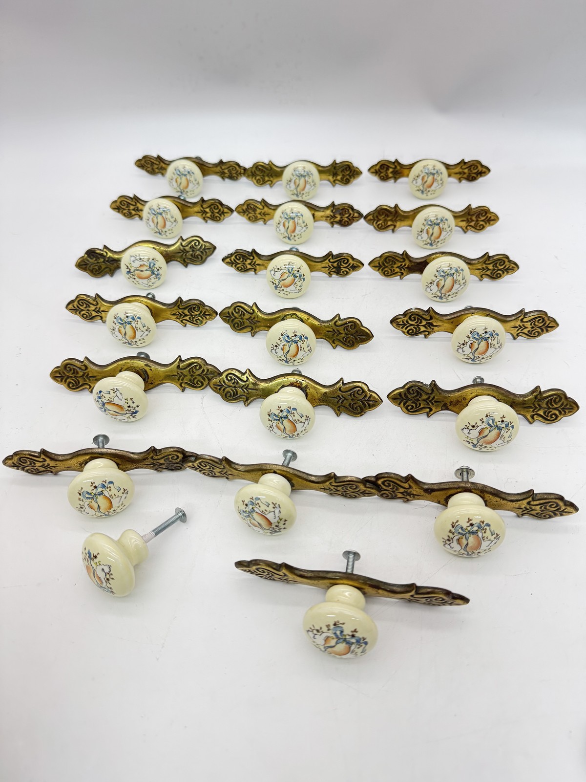 VTG 80’s Belwith Marmalade Geese 20 Round Knobs P552-ML Japan CottageCore READ