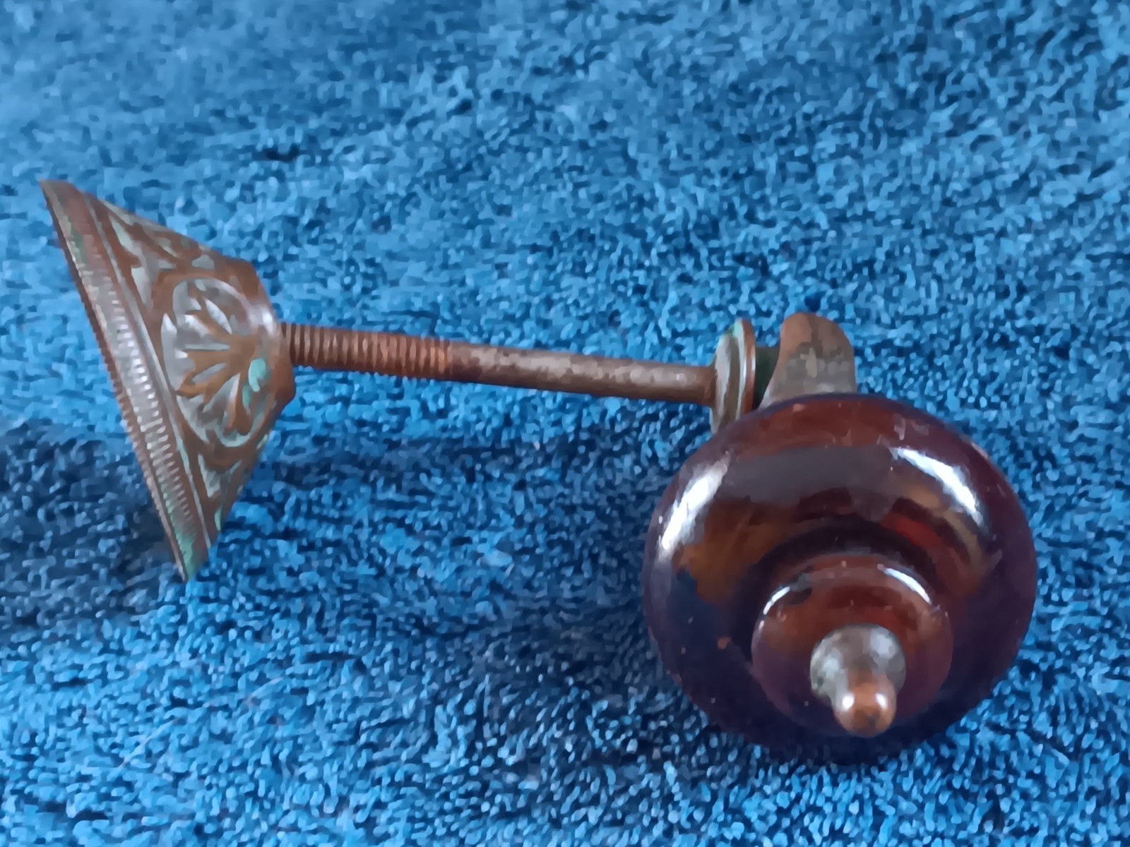 Htf Antique teardrop Estate Single ONE WALNUT? EBONIZED VICTORIAN PULL