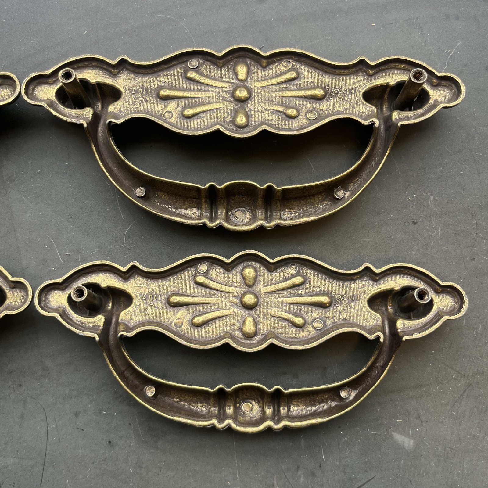 VTG Brass Colonial Chippendale Batwing Drawer Pull 4″ center Lot Of 4 Cottage