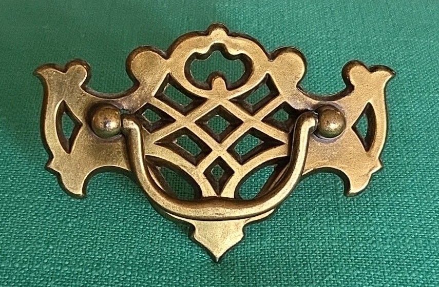 Keeler Brass Co KBC Drawer Handles Pulls Chippendale Batwing Lot of 2 READ