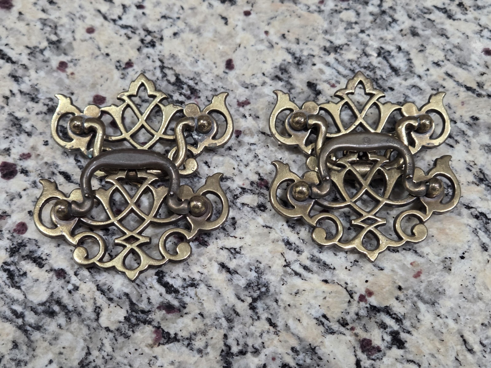 Keeler Brass Co. KBC Drawer Handles Pulls # N19352 Chippendale Batwing Lot of 4