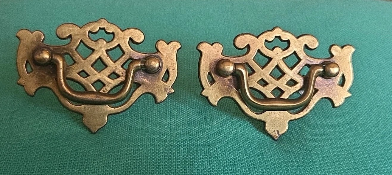 Keeler Brass Co. KBC Drawer Handles Pulls Chippendale Batwing Lot of 2 SEE
