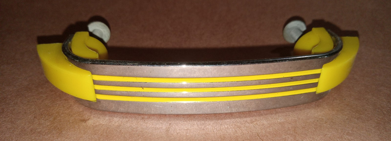 Lot of 6 VTG Art Deco Drawer Pulls Yellow Plastic 1930’s Streamline Moderne