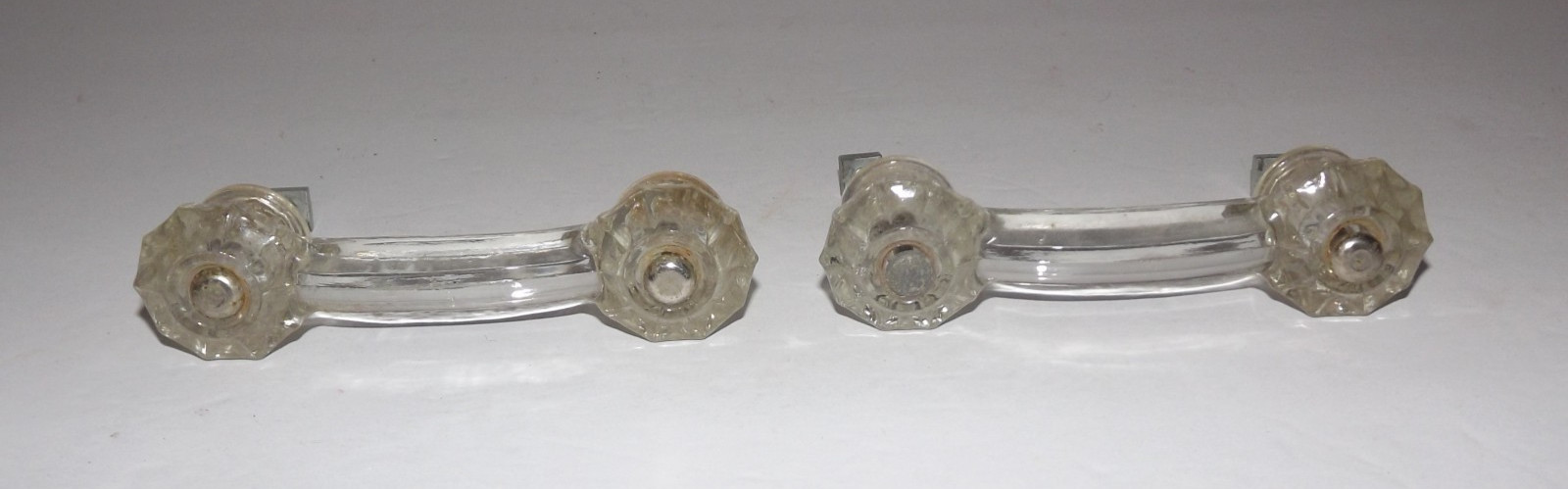 Vintage Lot Set Of 4 Glass Drawer Pulls