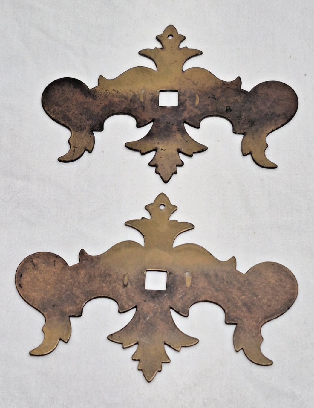 Antique Chippendale Colonial Drawer Cabinet Pull Back Plate Furniture Hardware