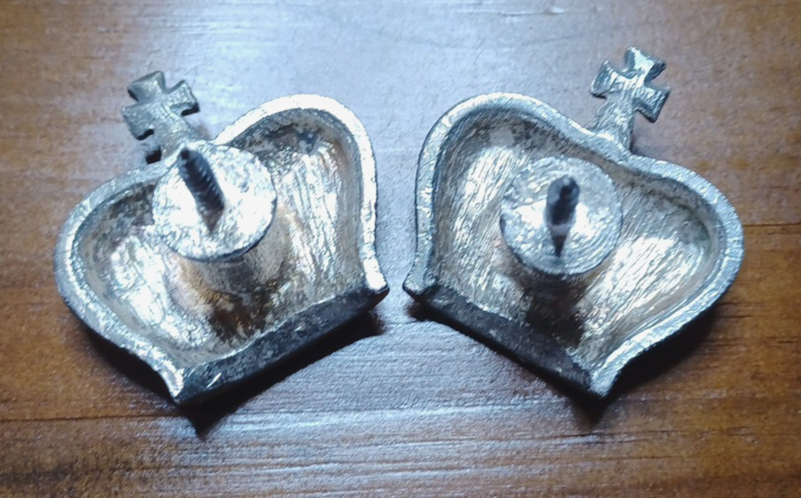 Vintage Beige Enamel & Rhinestone British Royal Crown Drawer Pulls – Set of 2