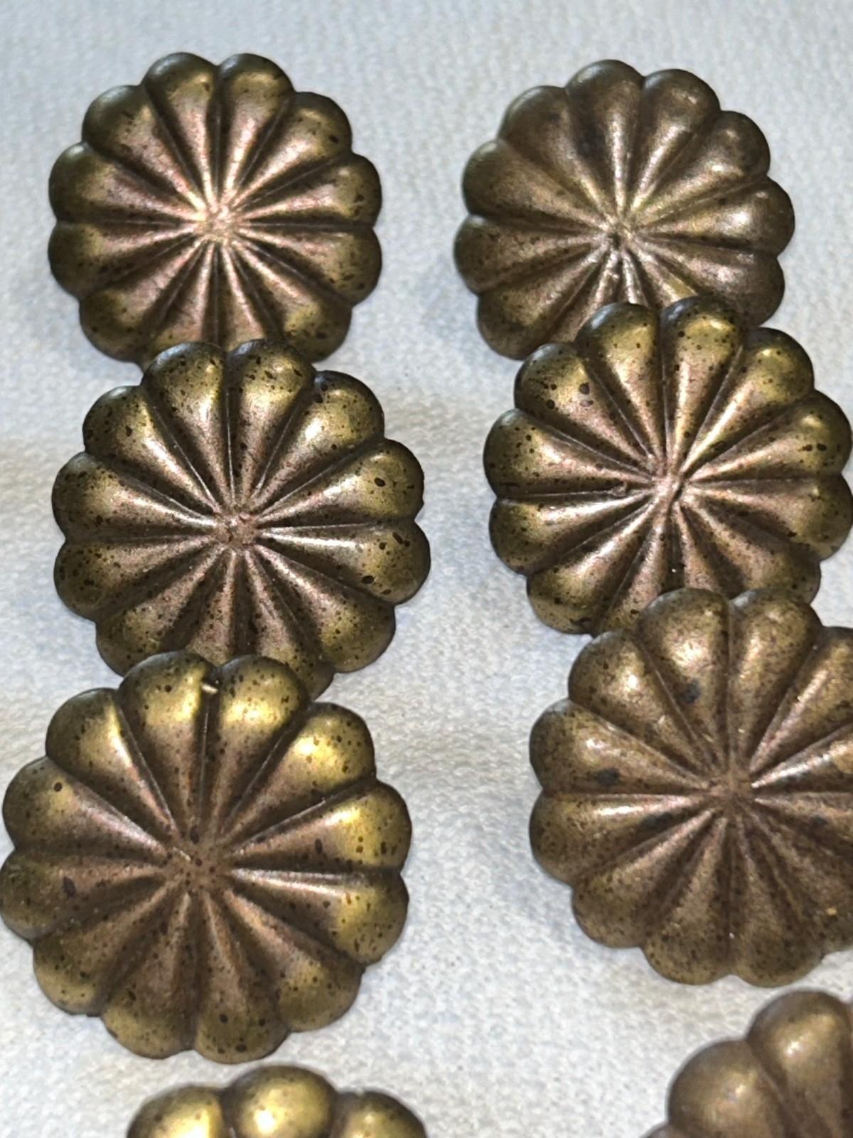 Lot 17 Vintage 60s Brass Ornate Drawer Pulls Floral Cabinet Knobs Round MCM