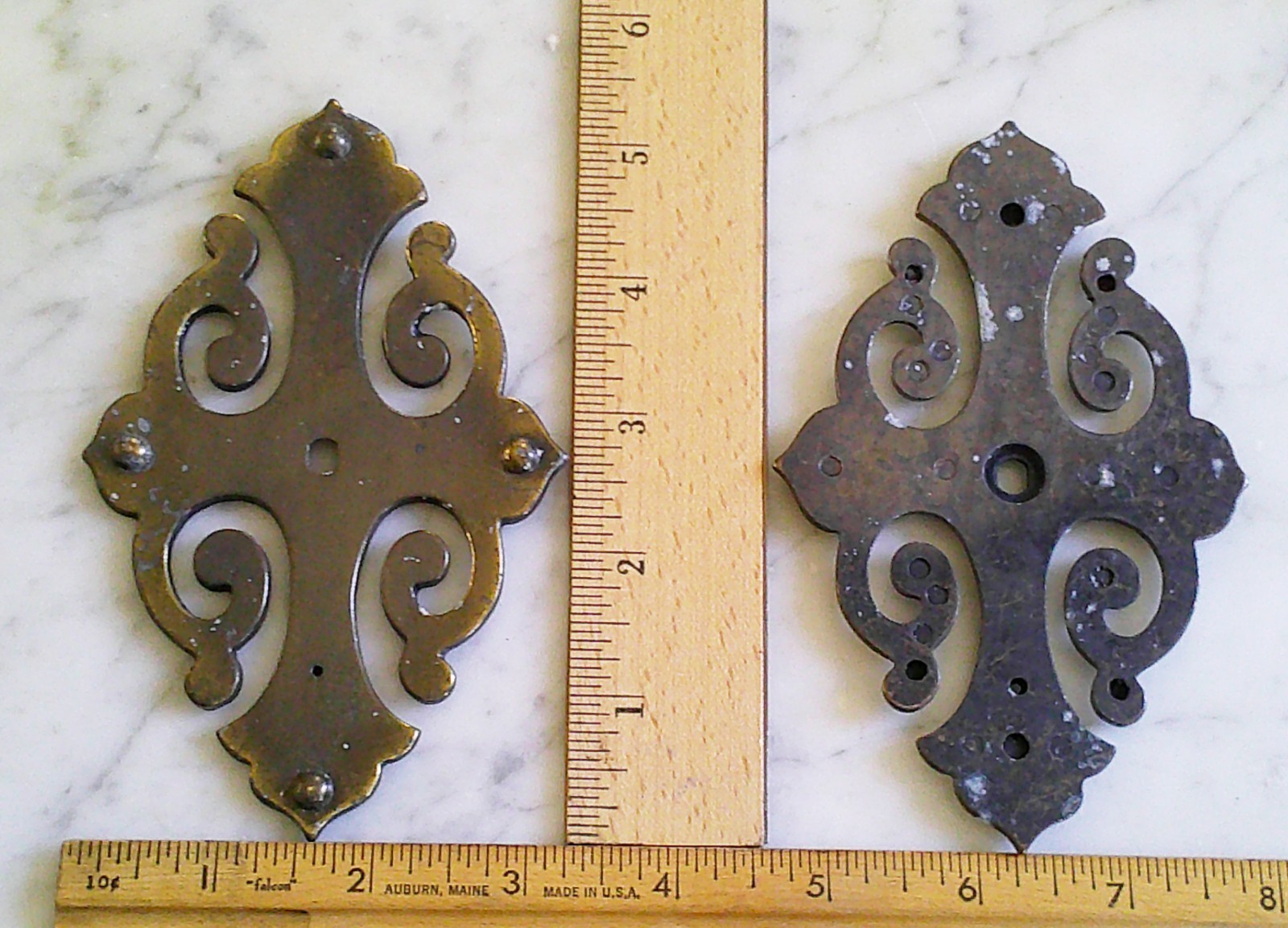 2 Vintage Amerock Textured Brass Knobs & Large Brass Back Plates, Gothic style