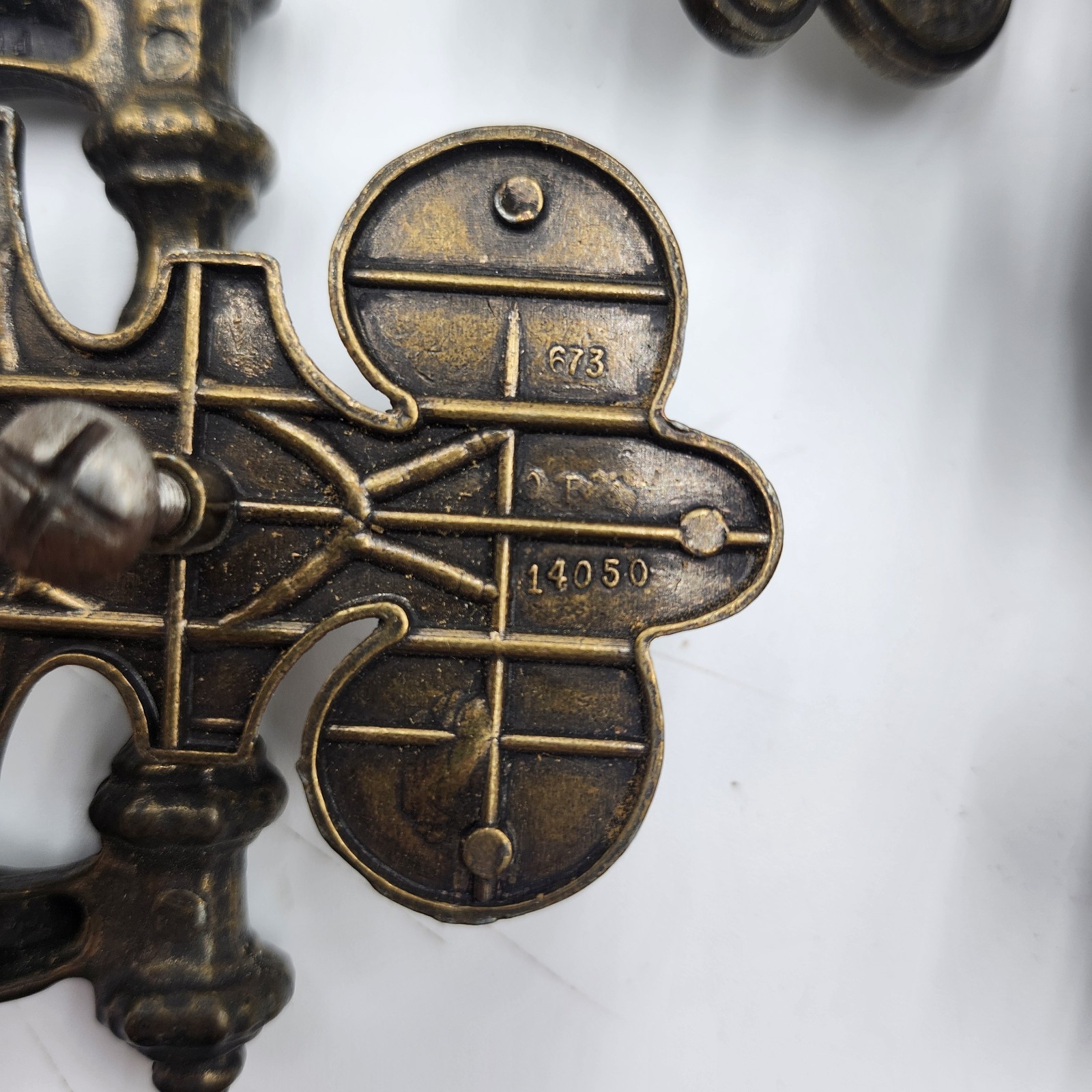 4 Brass Celtic Moorish Drawer Bail Cabinet Door Ring Pull Handle & Backplate