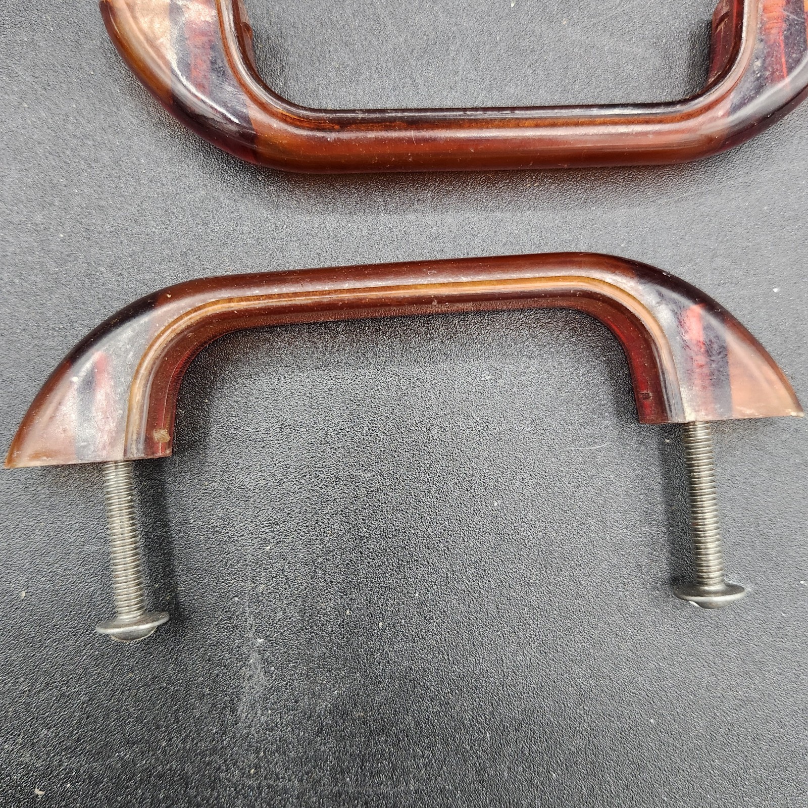 Vintage Art Deco Amber Bakelite Drawer Pull 1930s/40s 3 1/8″OC
