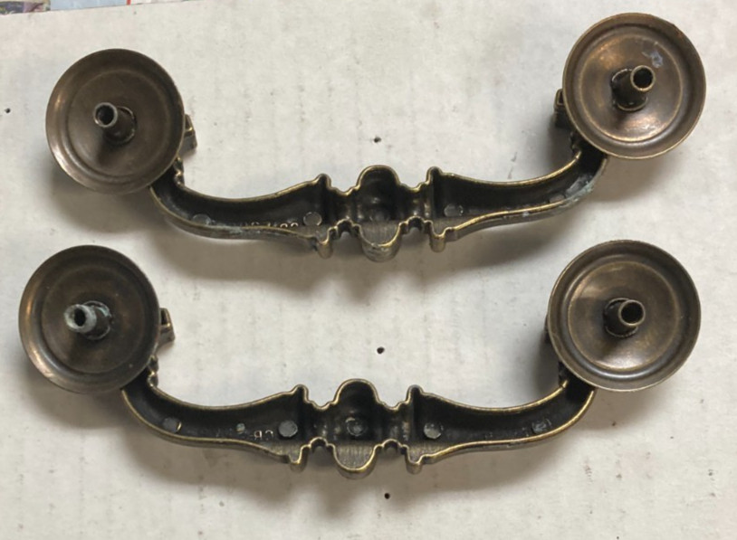 Pair 4.5″ C-C CB-2568 Antique brass Drop Bail Dresser Drawer Pulls