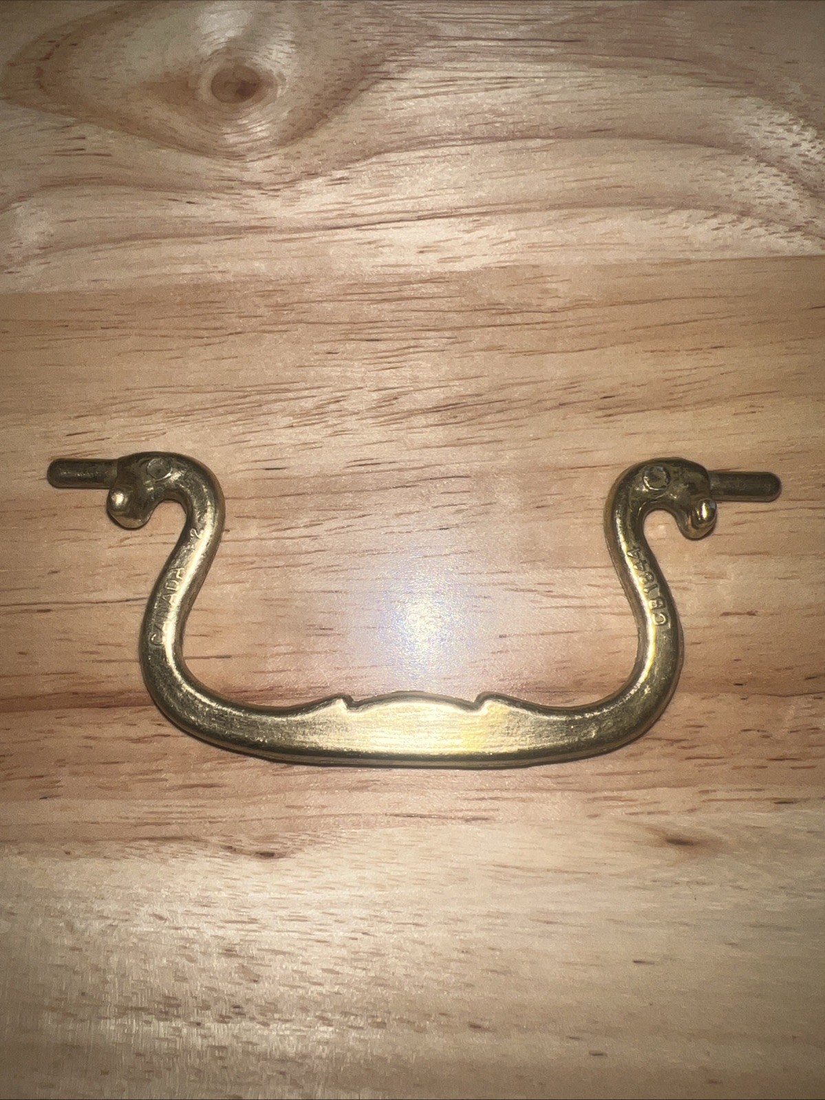 3 Vtg Bail Drop Pull Handle CB-1844 W/ Mounts And Screws Made Of Brass 3-7/8″
