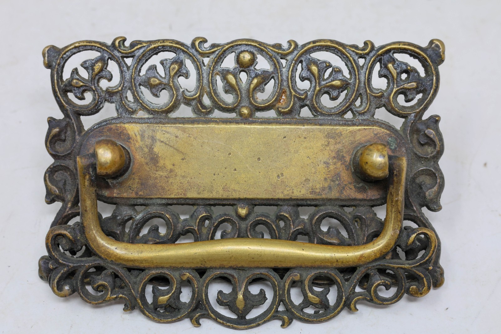 14-Pce Set Antique GRB Brass Bar Drawer Pulls Handles, Key, Locks, & Escutcheons