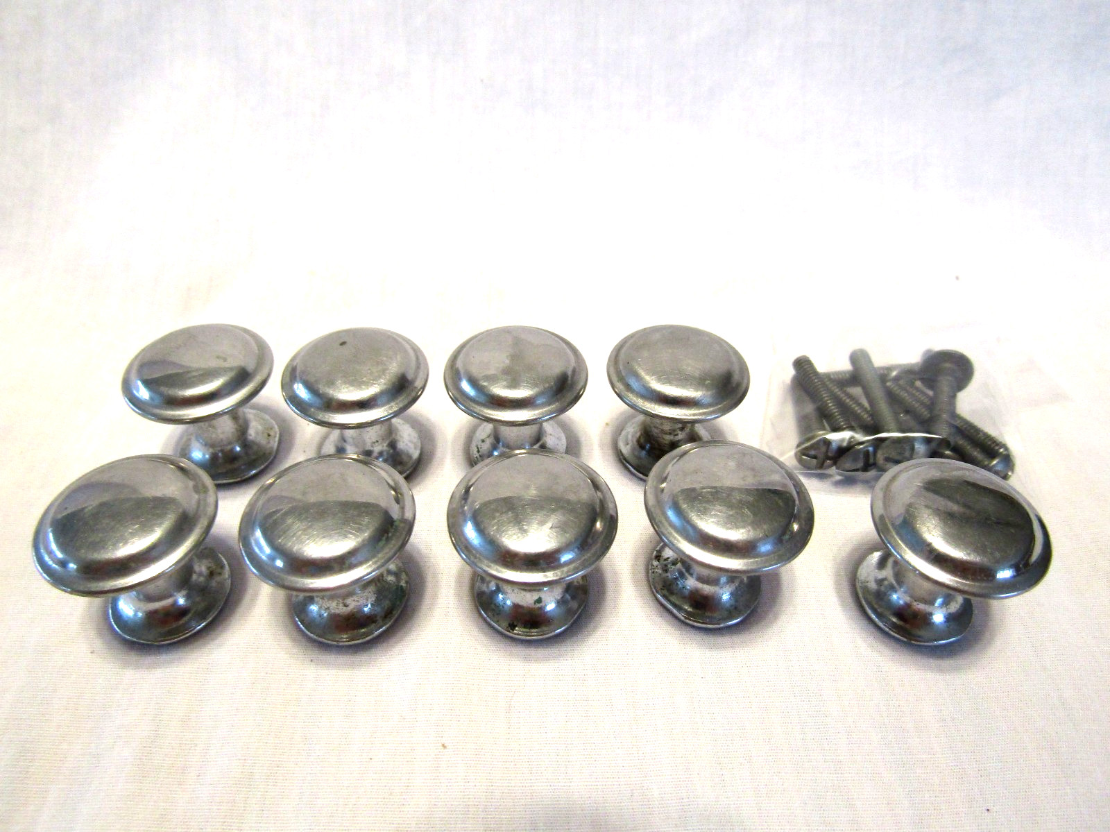 Nine Vintage 1″ Small Chrome Drawer Knobs Cabinet Door Pulls Mushroom Shaped