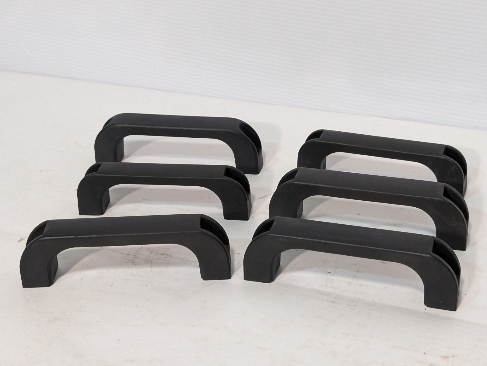 Lot of 6 One Piece Plastic Rectangular Bar Front Mount Pull Handles
