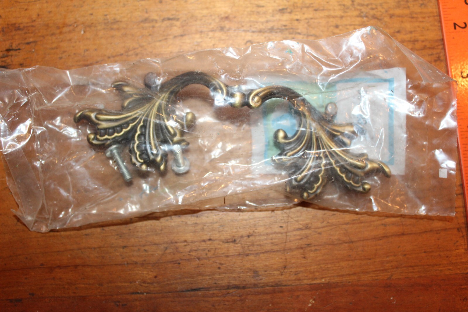 NOS Amerock Ornate French Provincial Drawer Pull in Antique Brass Finish GG-5