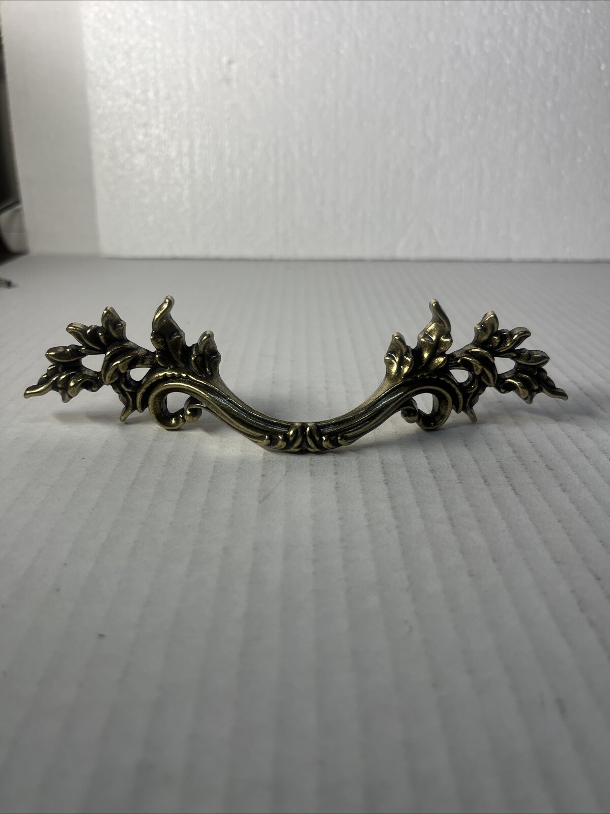 Set Of 5 – Antique Metal French Provincial 6” Drawer Handles