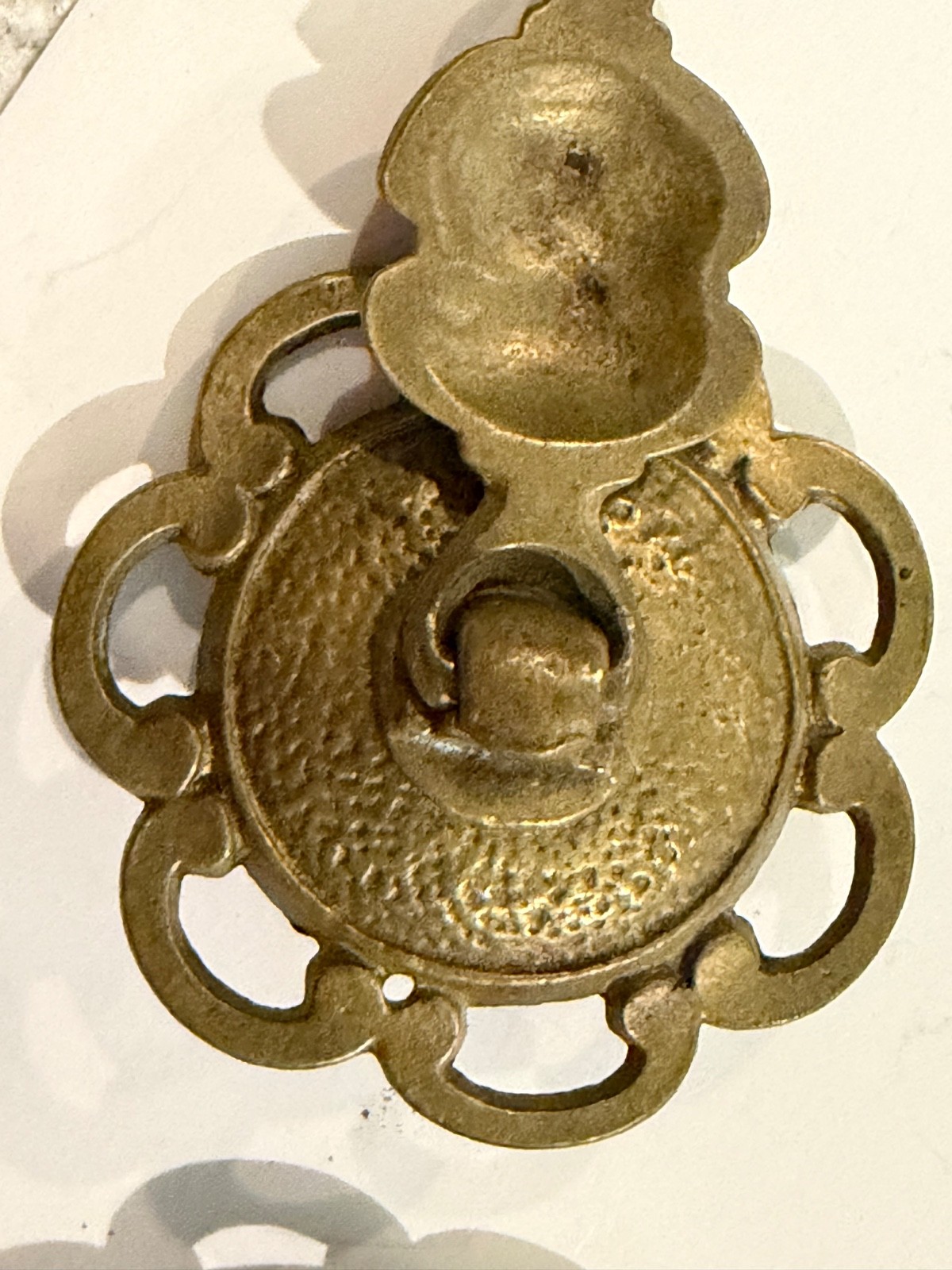 Set of 6 Antique Vintage Brass Teardrop Drop Pulls Ornate Scalloped