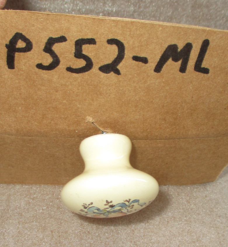 Belwith Marmalade Geese Round Knobs P552-ML~ NOS ~ Vintage Farmhouse (lot of 10)