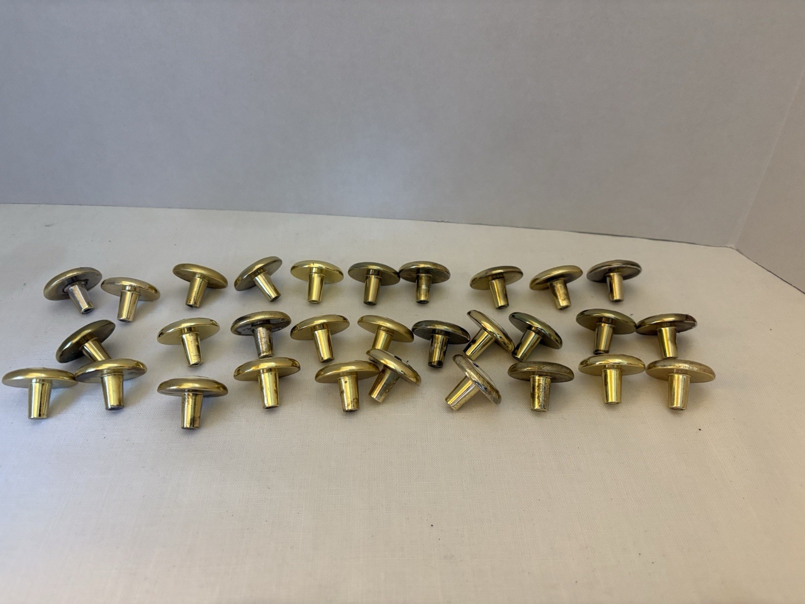 Amerock Brass and Porcelain Pink Blue Flower Drawer Knobs Set Of 30