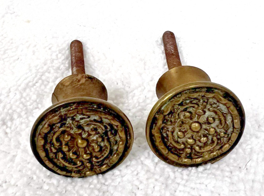 2 Vintage Ornate Cast Brass Round Cabinet Drawer Knobs Pulls Floral Embossed