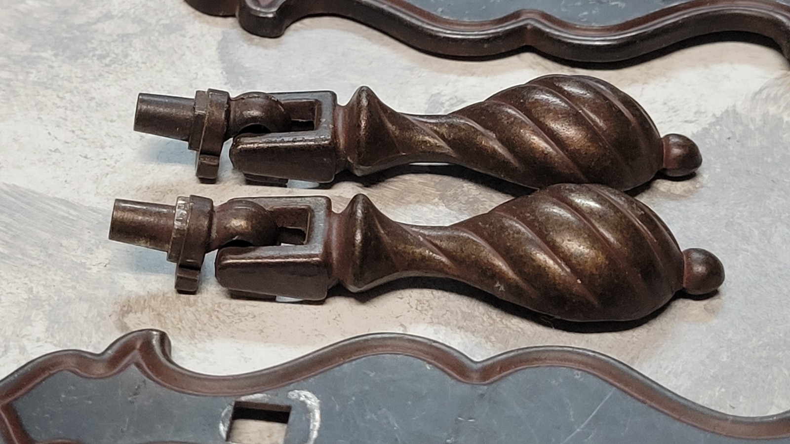 2 Vintage Hanging Teardrop Drop Drawer Pull BPC Belwith 356 Brass/Bronze Tone
