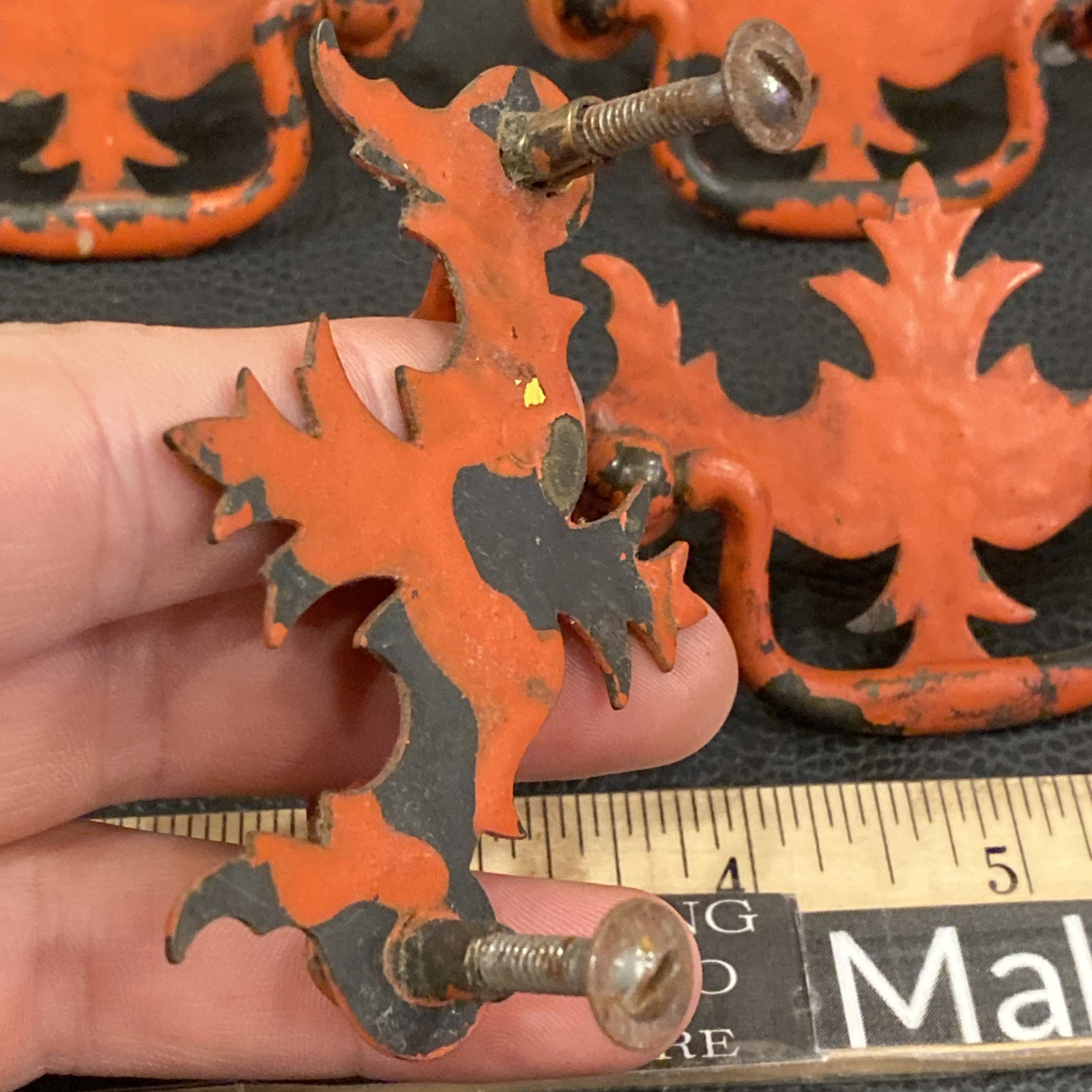 Antique Set Of 7 Chippendale Batwing Drop Style Metal Drawer Pulls Vtg Handles