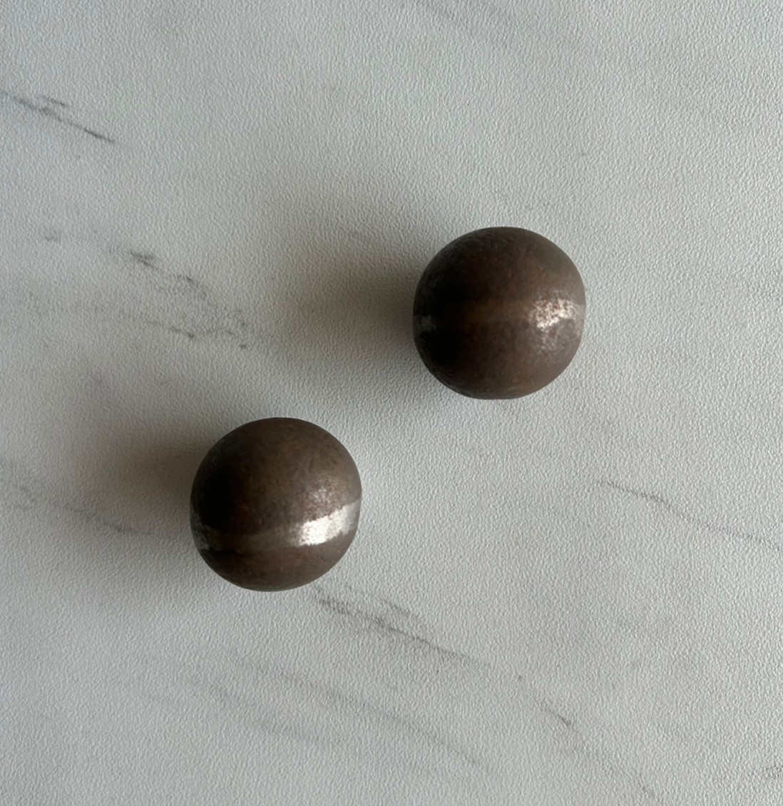 Vintage Cast Iron Round Ball Shape Cabinet Drawer Knob Pull Handles 2x