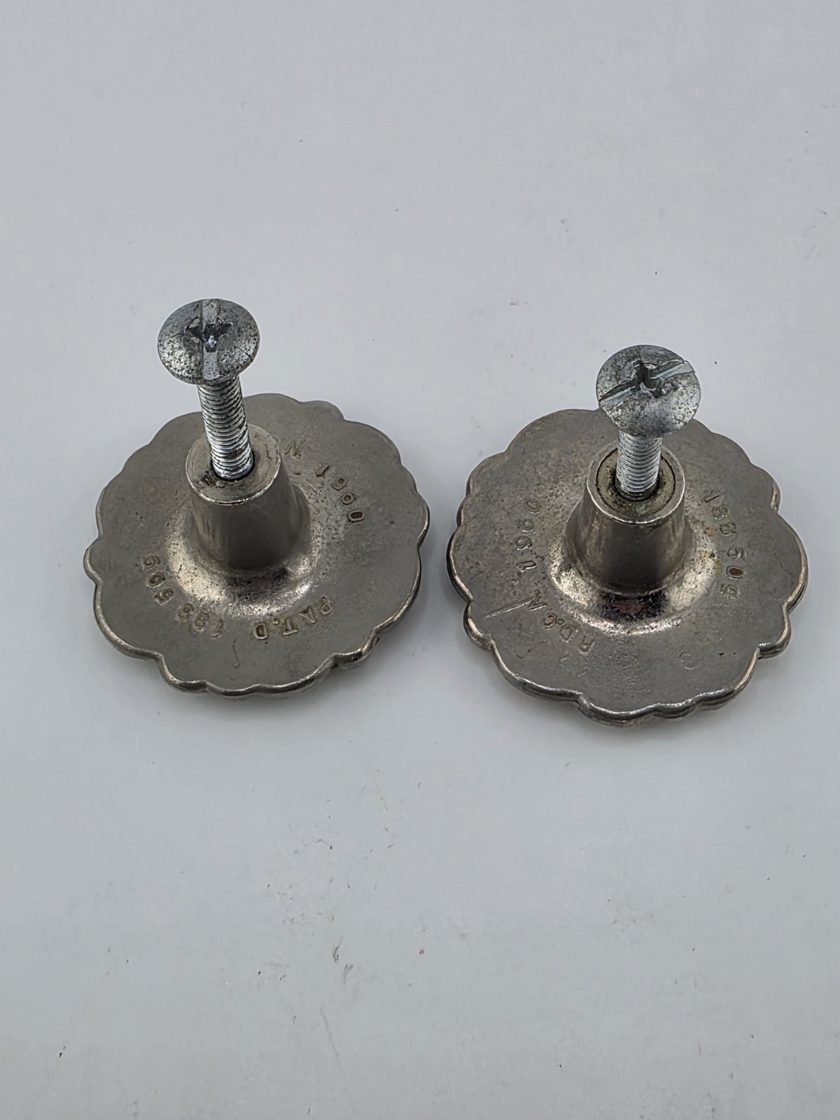 Vtg 1960 Floral Drawer Pull Door Knobs (3) 2 White/Silver Tone, 1 Gold Tone