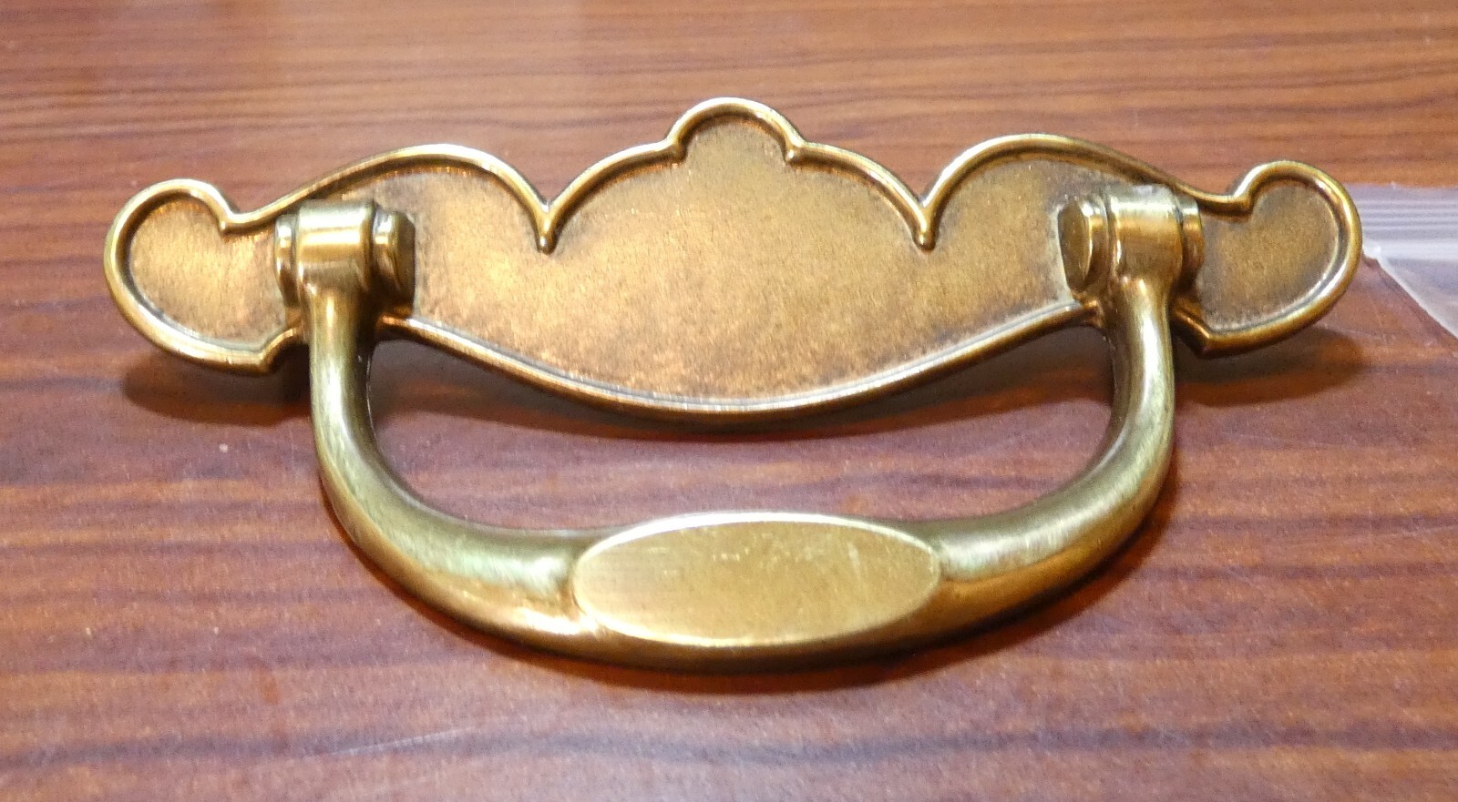 Keeler Brass Co vintage drawer pull N11346-2, new old stock with screws