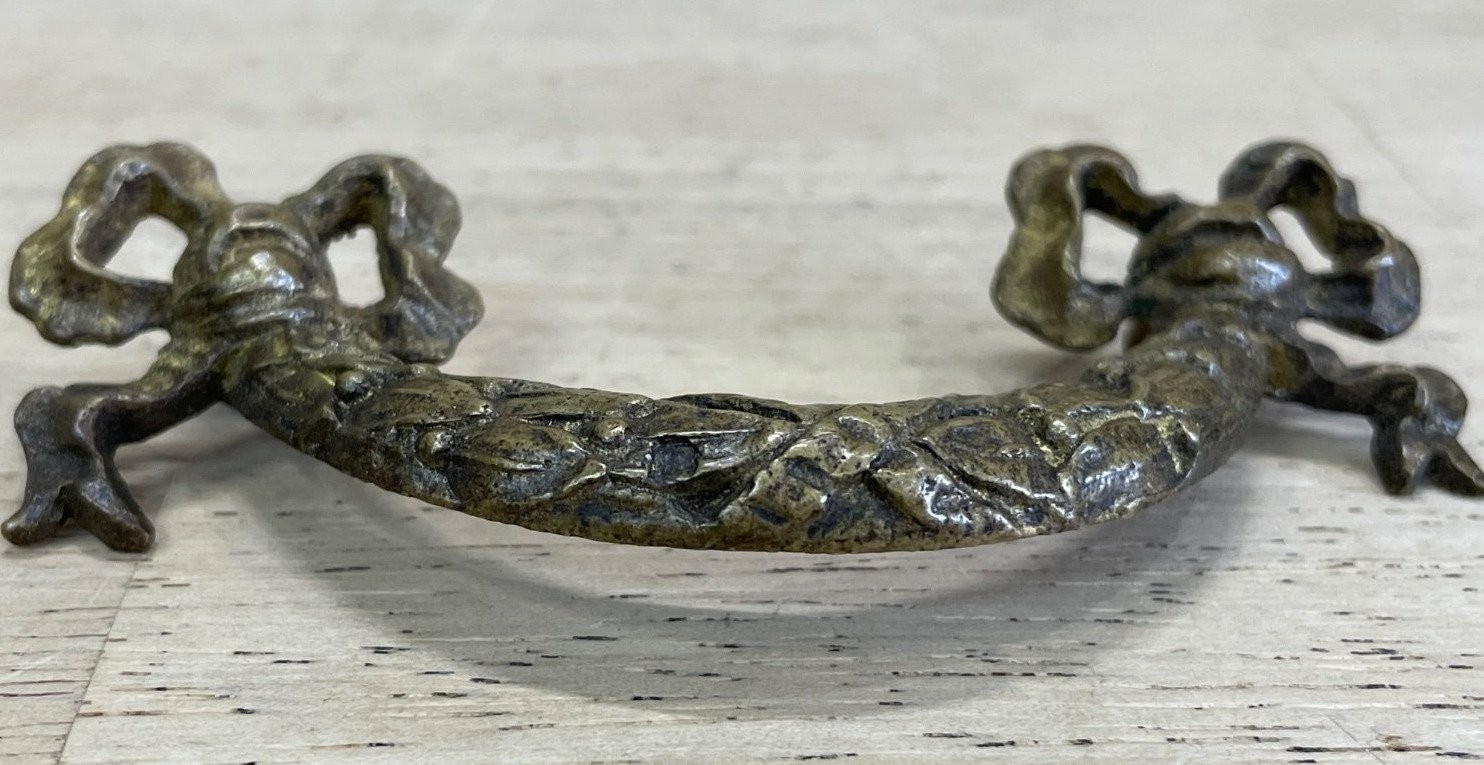 Vintage French Provincial Brass Drawer Pull Bow Ribbon Leaf 3″ Center to