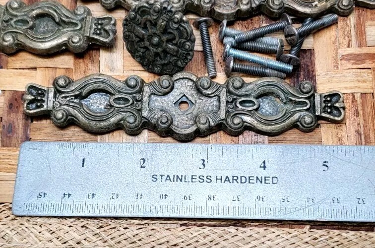9 Sets Vintage Antique Brass HYER Ornate Cabinet Pulls w/ Back Plates 5¼” 18 Pc