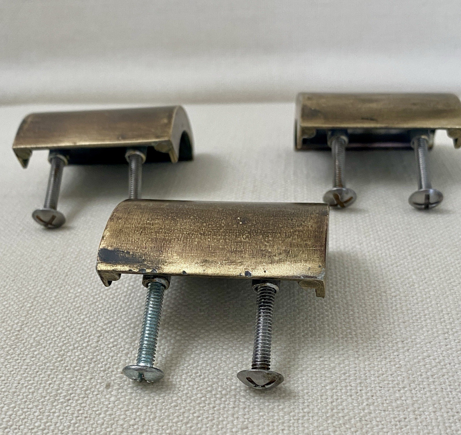 Vintage Brass Keeler K7038 Finger Cabinet Knob Pulls 1” Center MCM
