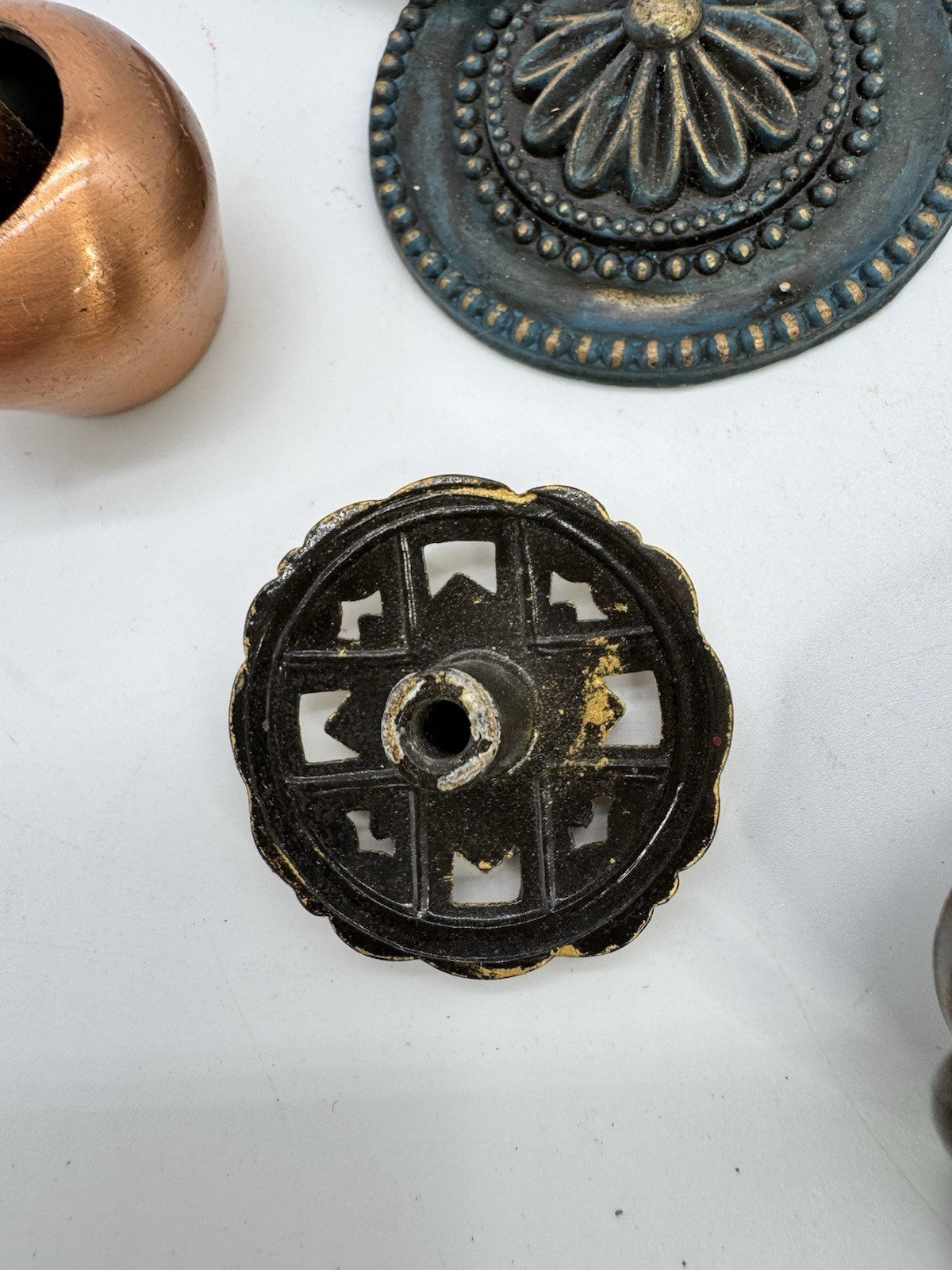 Vintage Brass Drawer Pulls Knobs Lot Ornate Hardware Mixed Antique Style 20 Lot