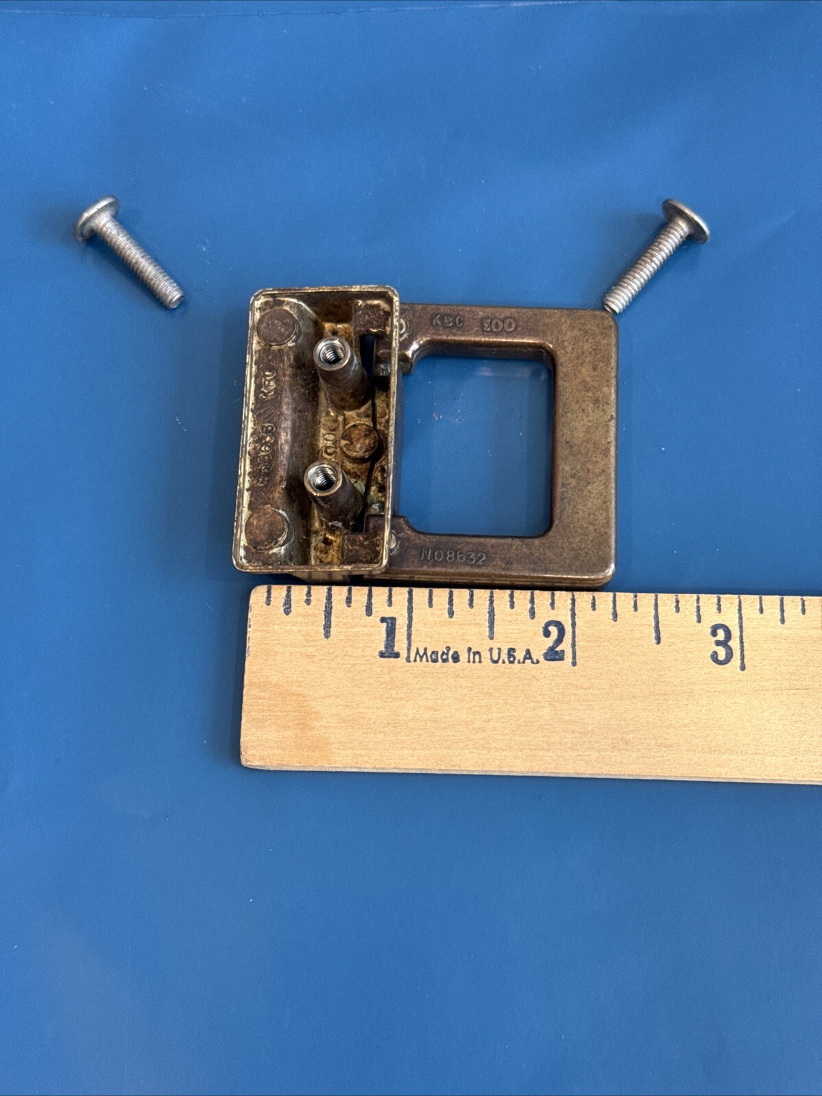 Drexel Woodbriar Drawer Pull Square Brass Vintage Bail Dresser Hardware