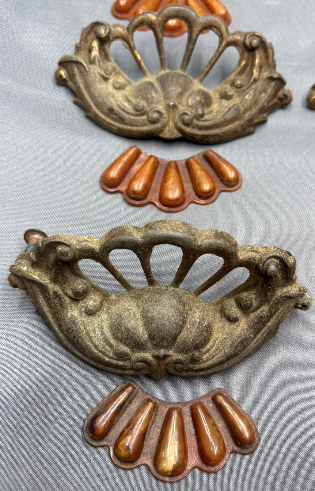 6 Vintage Art Deco Tortoiseshell Bakelite Drawer Pulls 4″ Handle Waterfall style