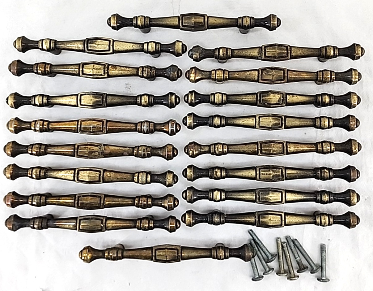 Lot of 18 Vintage Hyer Colonial Antiqued Brass Drawer Pull 5″ long 3″ center