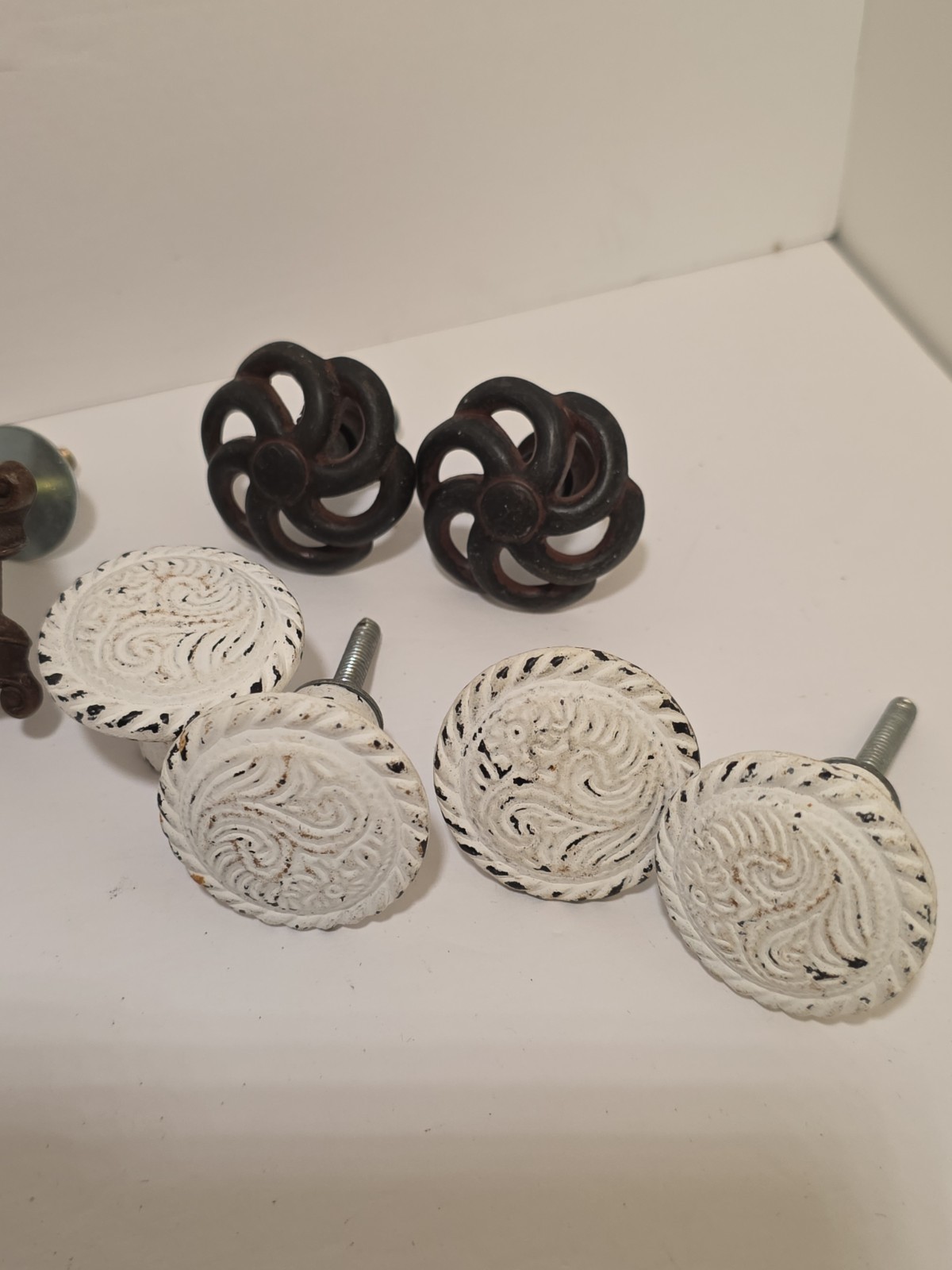 Vintage Lot Of 22 Mixed Drawer Pull Knobs Various Sizes Shapes & Materials